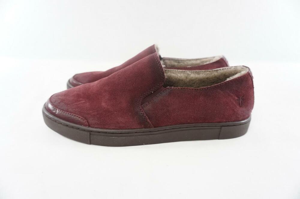 FRYE GEMMA WOM 9.5 USED BURGUNDY SLIP ON SUEDE/SHEARLING LINED SNEAKERS/LOAFERS